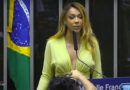 Erika Hilton aciona MPF contra Nikolas Ferreira por transfobia e pede indenização de R$ 5 mi