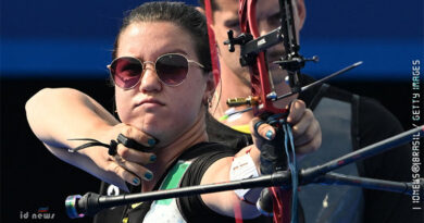 Ana Luiza Caetano é eliminada no tiro com arco nas Olimpíadas de Paris-2024
