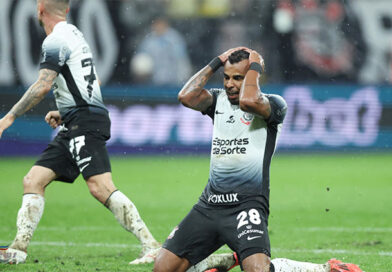 Com boa campanha fora, Corinthians decide na Argentina vaga na final da Sul-Americana