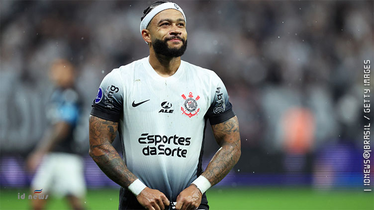 Memphis Depay festeja gol em Cuiabá e aponta time confiante com a saída da zona de rebaixamento