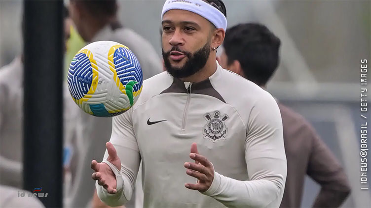 PM adverte policiais que gravaram primeiro gol de Memphis Depay pelo Corinthians