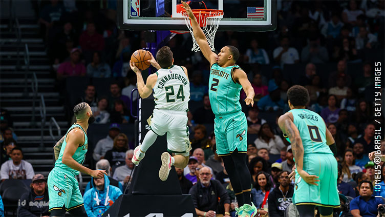 Árbitros reconhecem erro que decidiu jogo da NBA nos segundos finais