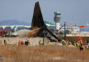 Avião colide em aeroporto, explode e deixa 179 mortos na Coreia do Sul