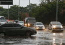 Chuva causa uma morte, derruba árvores e provoca apagão em São Paulo