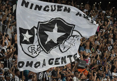 Sem renovar contrato, Botafogo se despede do meia Eduardo