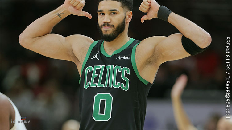 Tatum brilha e faz primeiro ‘triple-double’ com mais de 40 pontos nos Celtics desde Larry Bird