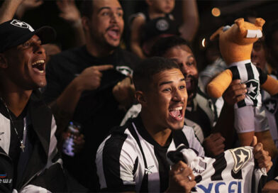 Botafogo chega a 11 saídas após títulos dobradinha em 2024