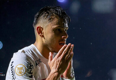 Romero renova com o Corinthians até o fim do ano: ‘Ano de muitos desafios’